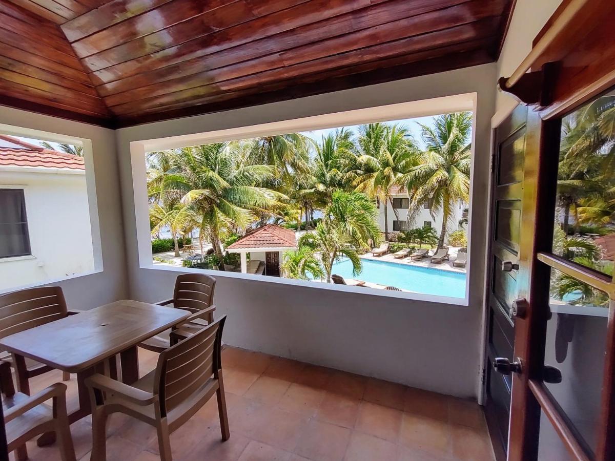 Tradewinds Paradise Villas 산페드로 외부 사진